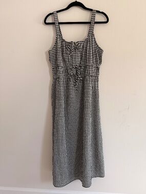 Gingham sleeveless maxi dress